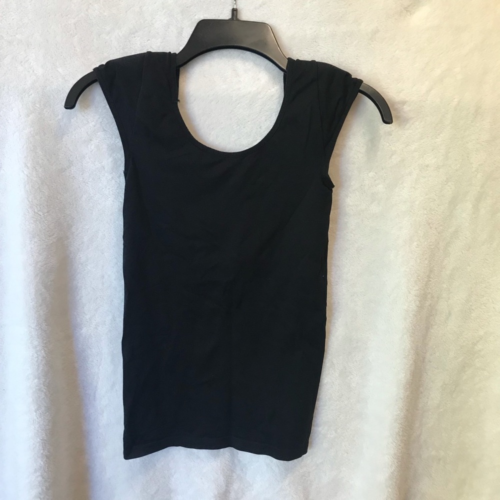 Black Elastic Tank Top with Built-in Bra